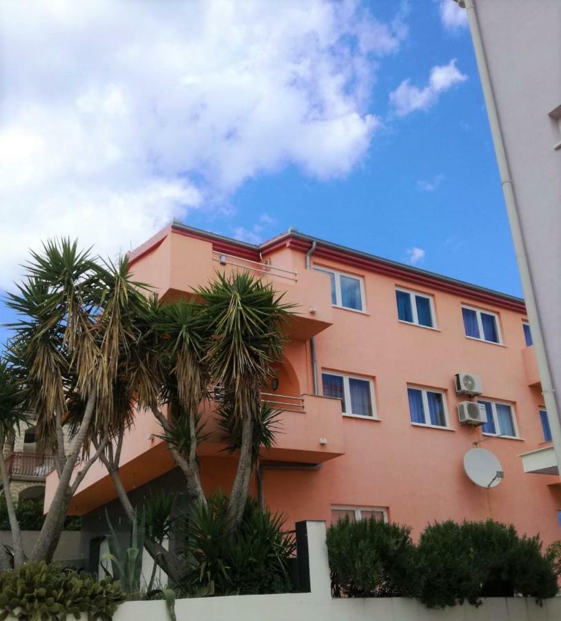 Apartman Adriatic Trogir Exterior foto