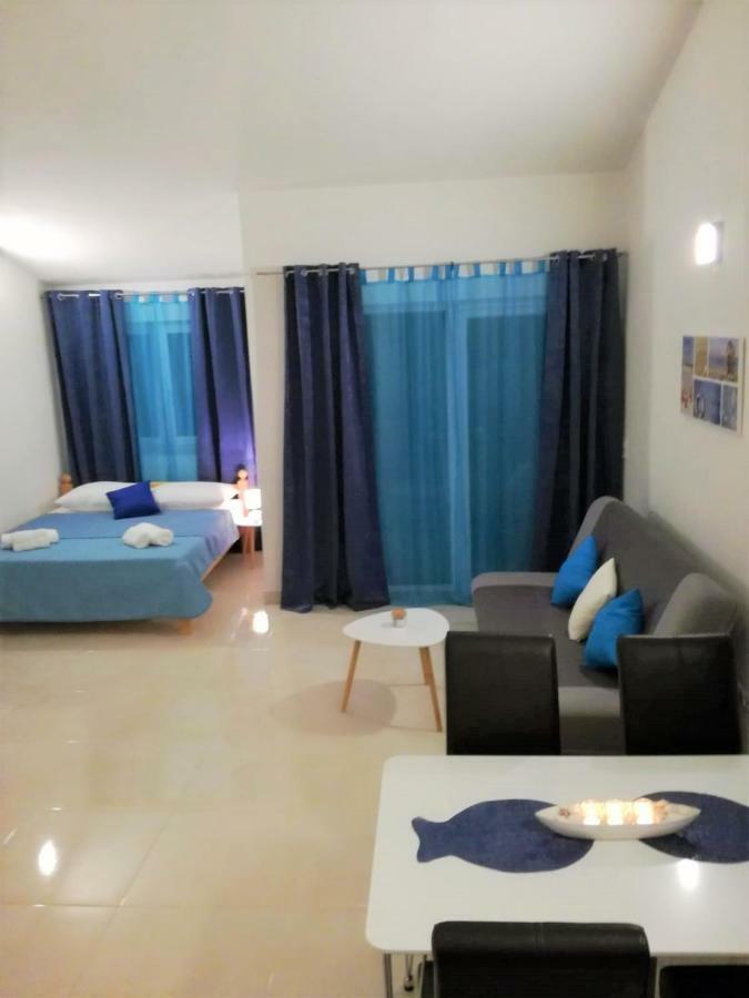 Apartman Adriatic Trogir Exterior foto