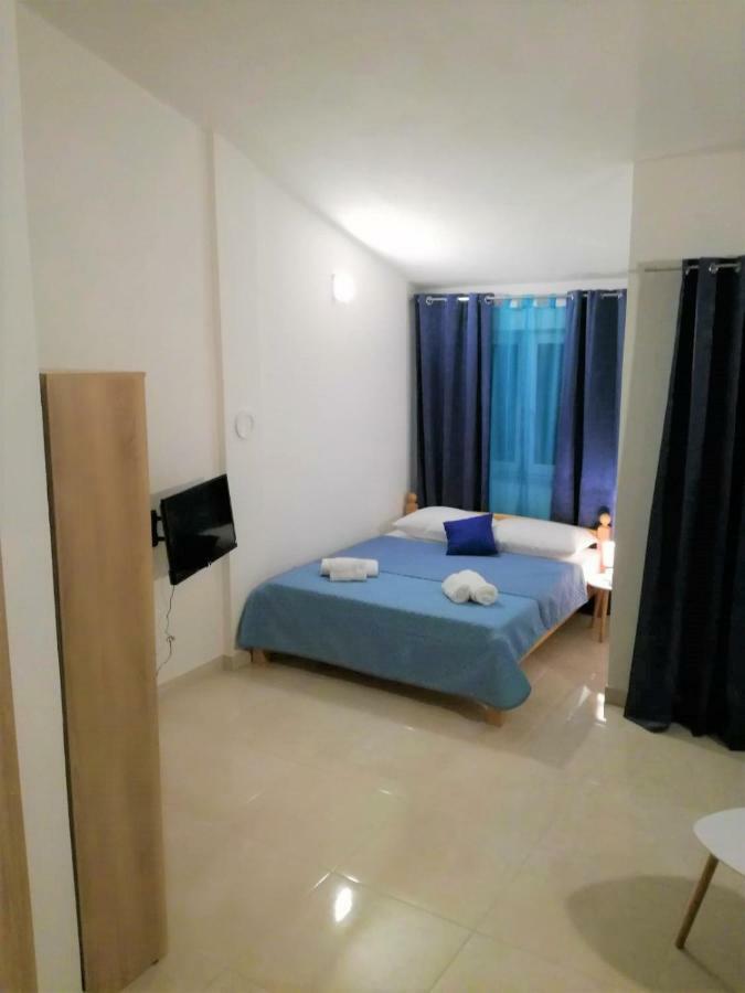 Apartman Adriatic Trogir Exterior foto