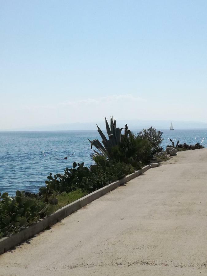 Apartman Adriatic Trogir Exterior foto
