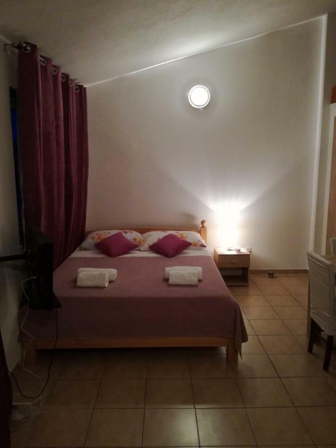Apartman Adriatic Trogir Exterior foto